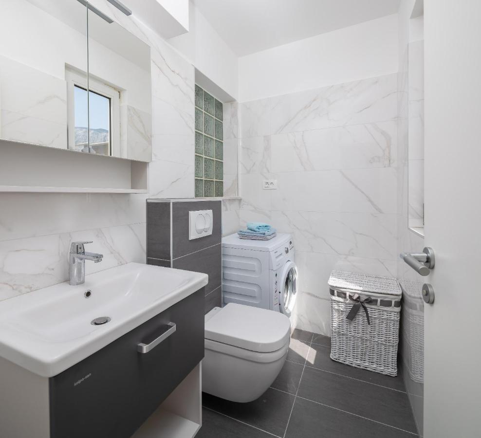 City Apartment Domagoj Omiš Dış mekan fotoğraf